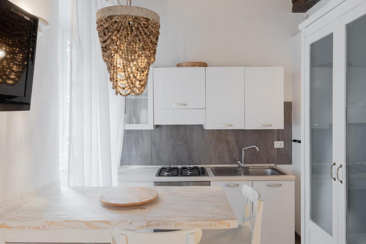 로마 Navona Loft Luxury 5 People 아파트 외부 사진