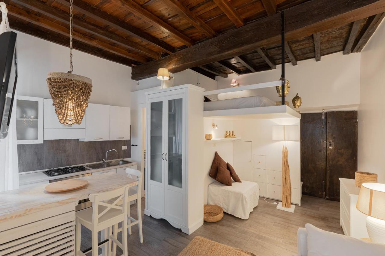 로마 Navona Loft Luxury 5 People 아파트 외부 사진